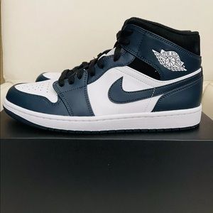 AIR JORDAN 1 ARMORY NAVY US MENS SIZE 10.5 BRAND NEW!